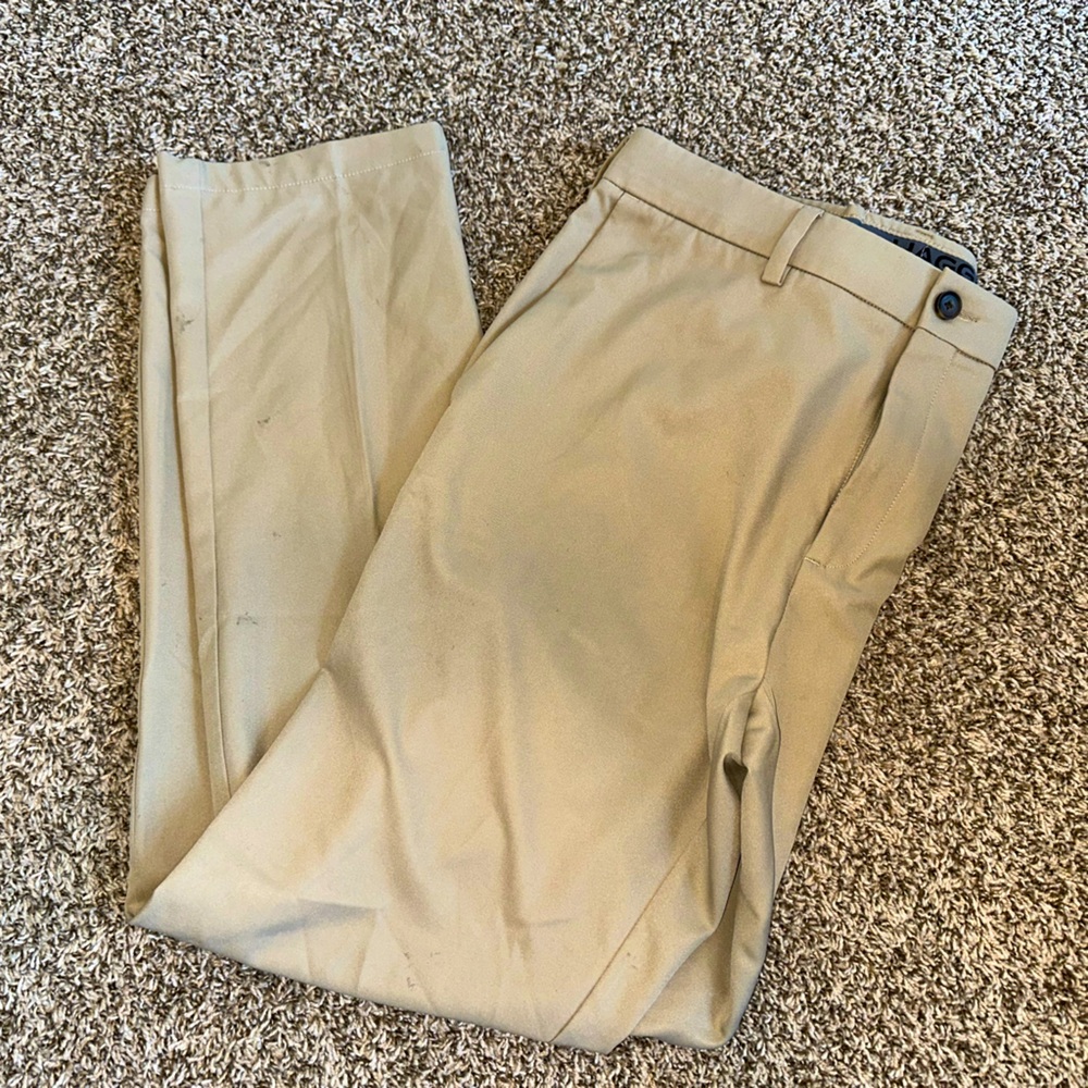 Haggar In Motion Tan Trousers
